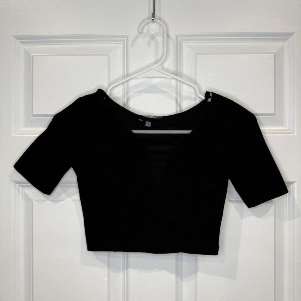 Charlotte Russe Black Crop Top‎ Size XSmall